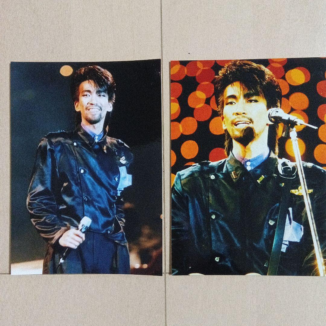 玉置浩二さん写真2Lサイズ 玉置浩二」、35周年記念公演を収録した映像BOXより、「カリント工場の