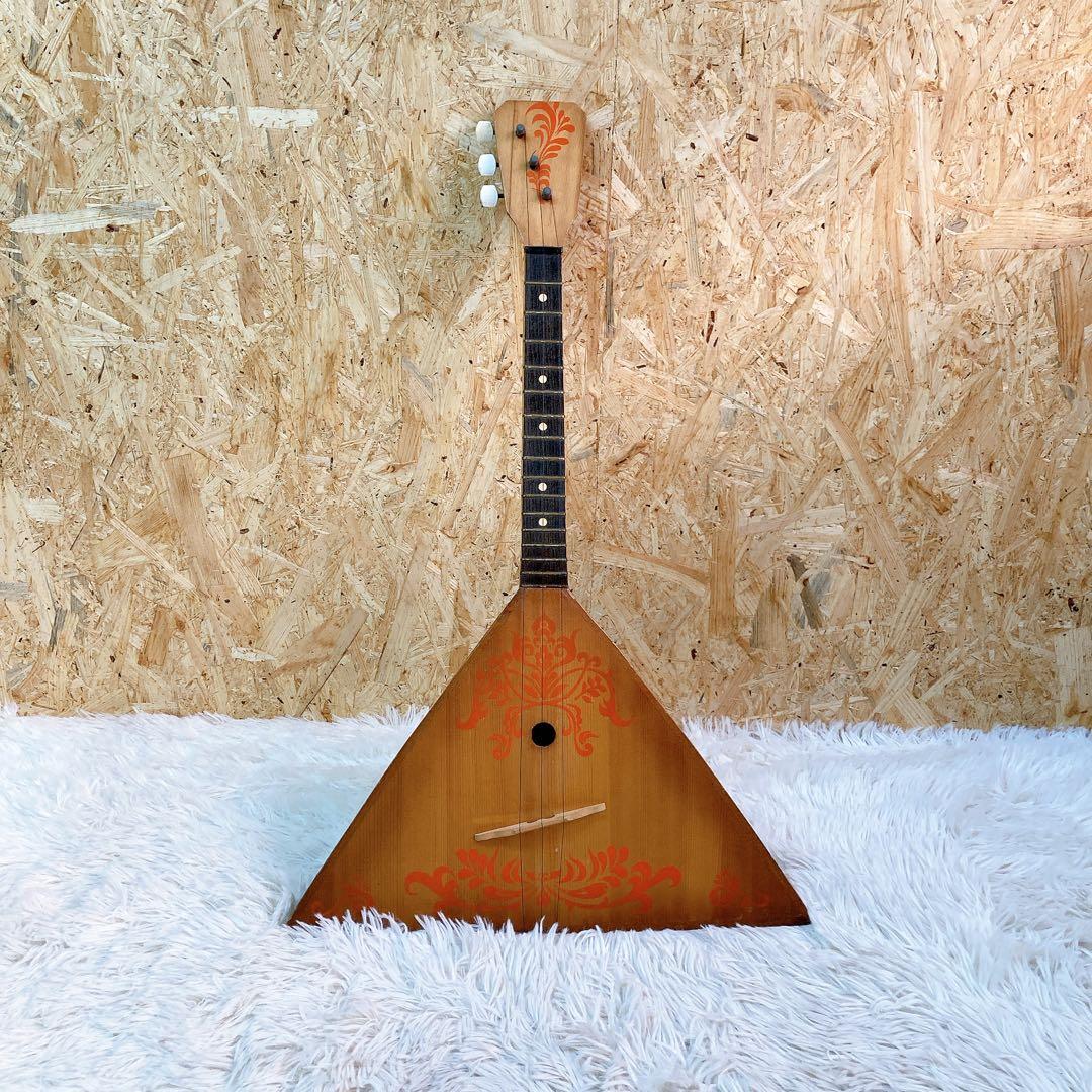 バラライカ ロシア民族楽器 弦楽器 - メルカリ