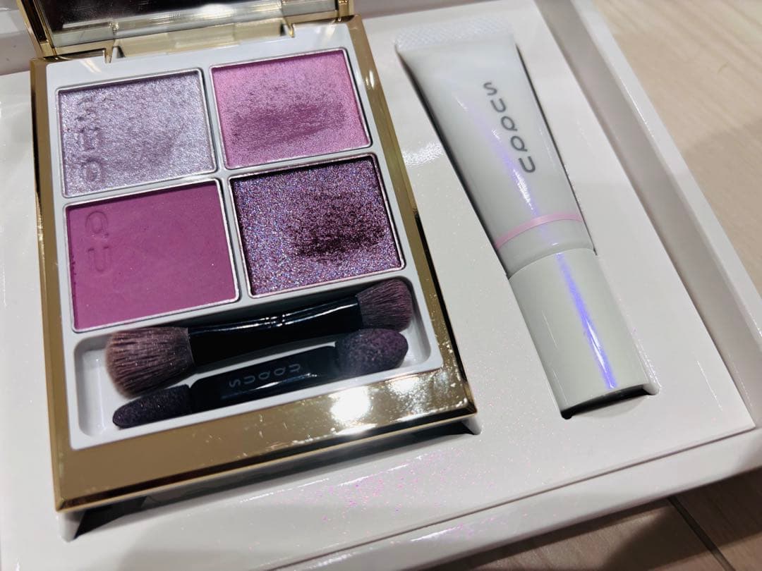 なみ⭐︎SUQQU アイシャドウ　ホリデー クリスマスコフレ2025】SUQQUのホリデーコレクション・限定品まとめ