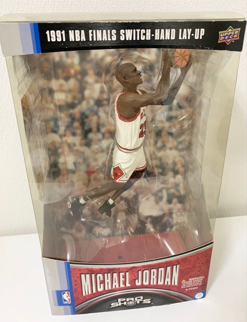 UPPER DECK NBAフィギュア マイケル・ジョーダン マクファーレン Upper Deck Launches 'Pro Shots' Figure Line Featuring Superstars