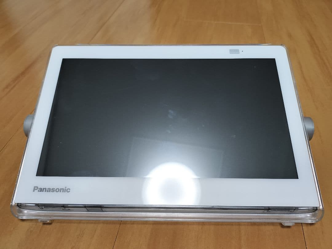 プライベートビエラ VIERA ポータブルテレビ UN-10CN9D パナソニック