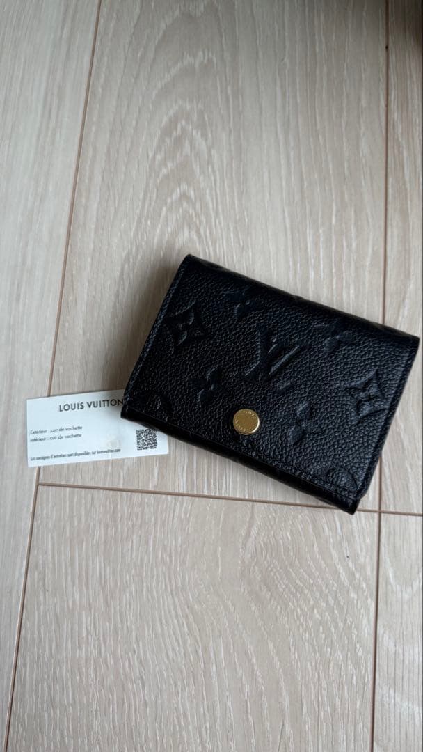 LOUIS VUITTON ブラック名刺入れ すぐ届く Louis Vuitton タイガ 名刺入れ カードケース ブラック