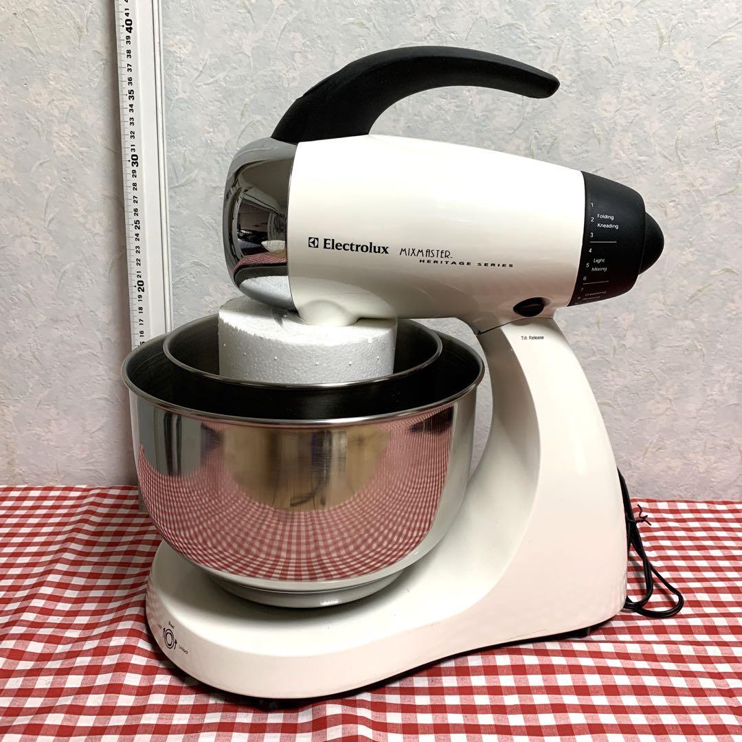 未使用⭐︎エレクトロラックス ミックスマスター スタンドミキサー 白