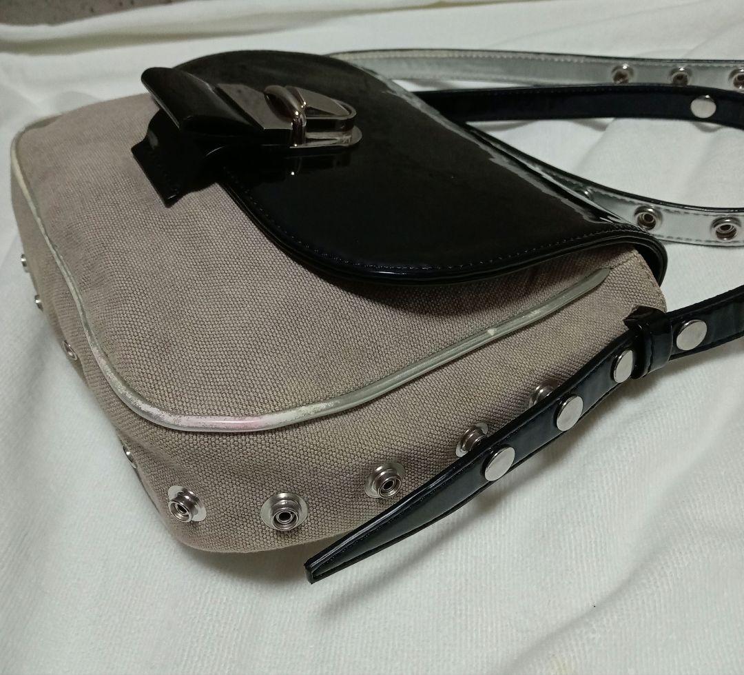 MM6 メゾンマルジェラ ショルダーバッグ エナメル キャンバス スタッズ