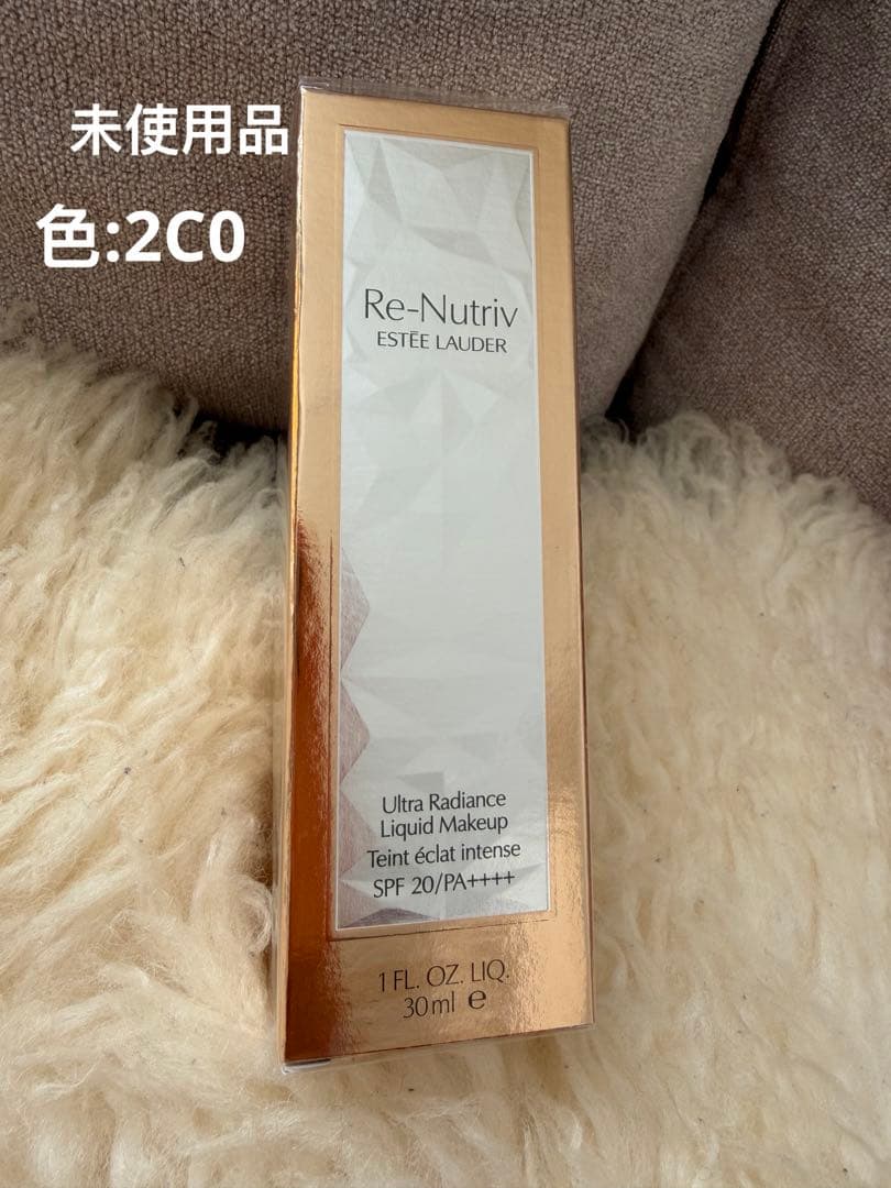 未使用品　Re-Nutriv ESTEE LAUDER ファンデーション Re-Nutriv Ultimate Diamond Transformative Brilliance Soft Creme