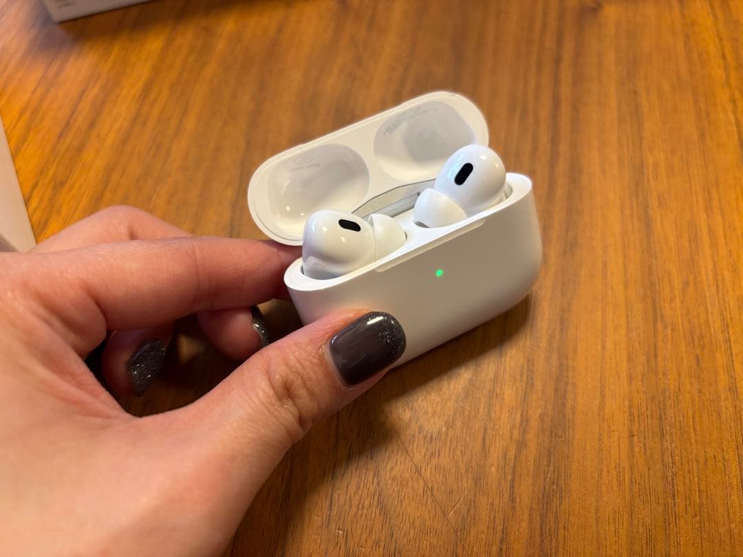 AirPods Pro 第二世代　USB-C シリコンケース付き 楽天市場】【ポイント10倍】【公式】ピーナッツ スヌーピー AirPods