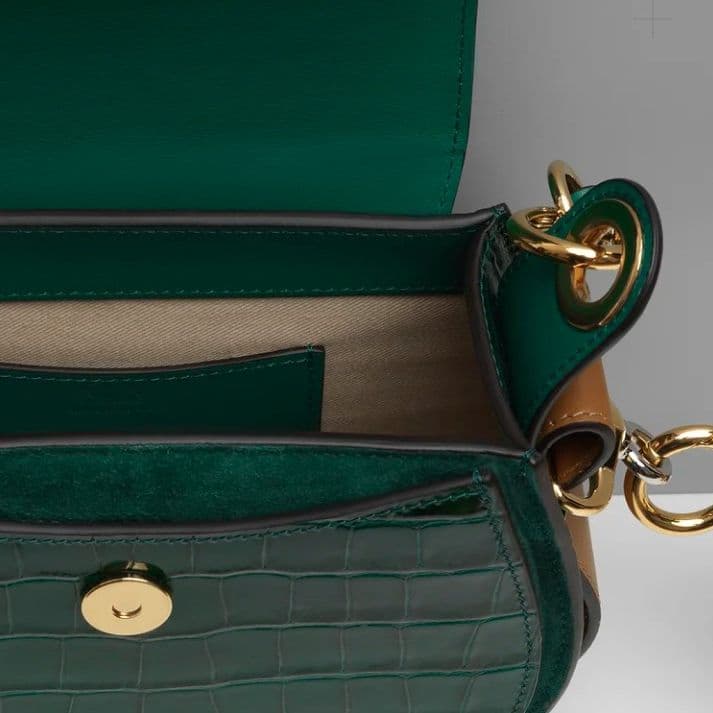 Chloeクロエショルダークロコtessグリーンエナメル型押し - メルカリ