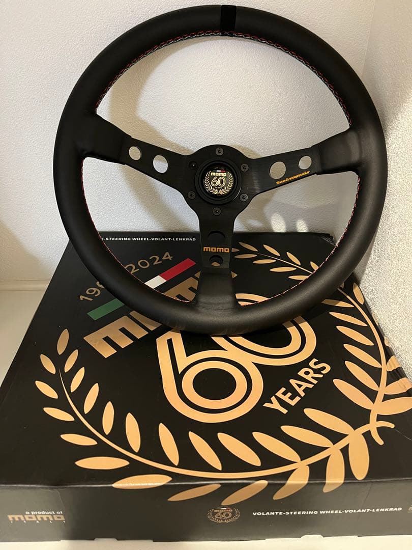 MOMOステアリング モデル07 アニバーサリー 60 60周年記念モデル