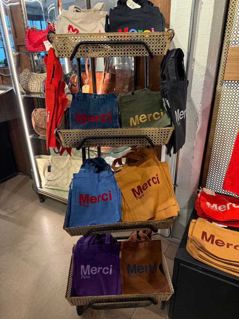 Merci Paris エコバッグ 大 レッド - メルカリ