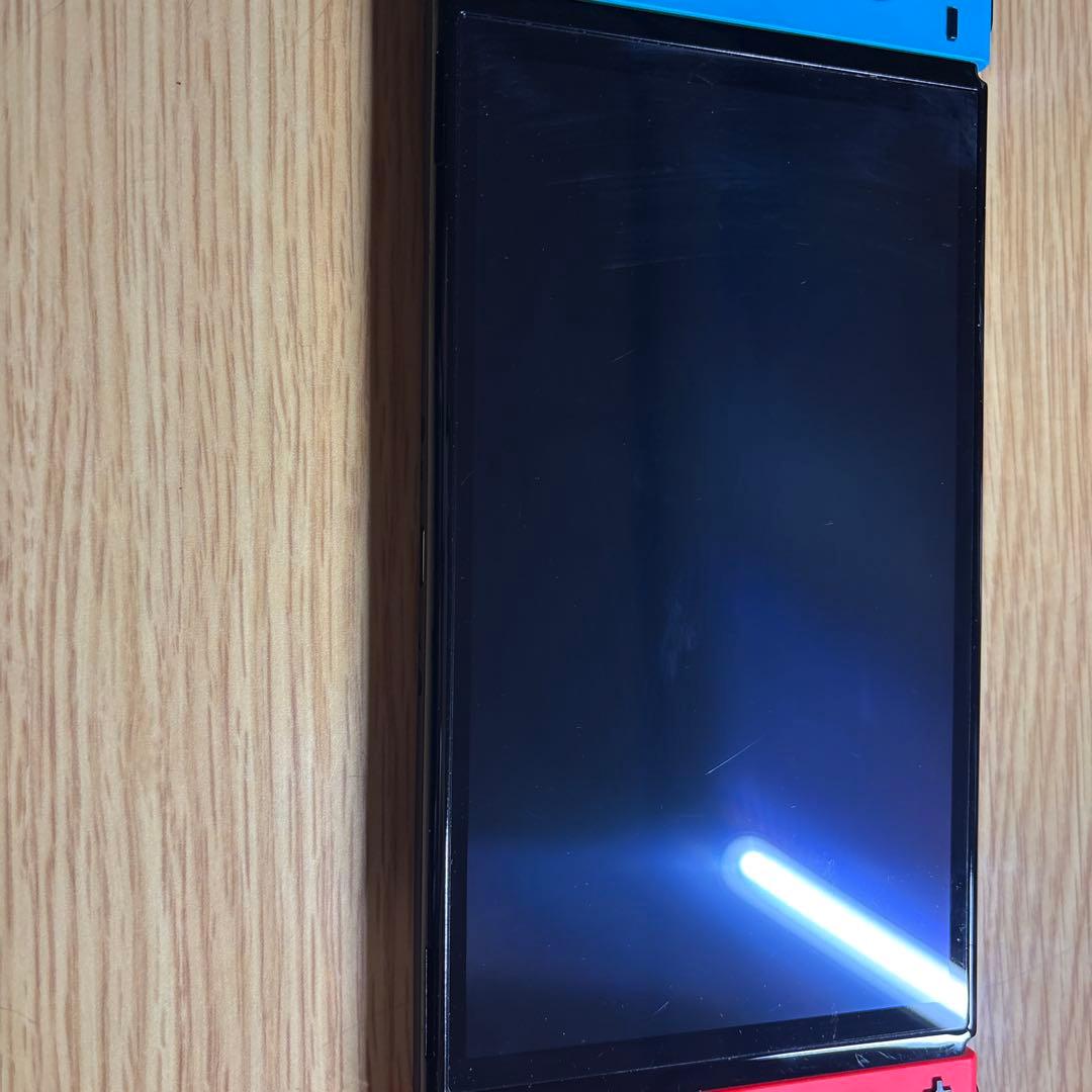 Nintendo Switch 本体 青と赤のJoy-Con 周辺機器カセット8 - メルカリ