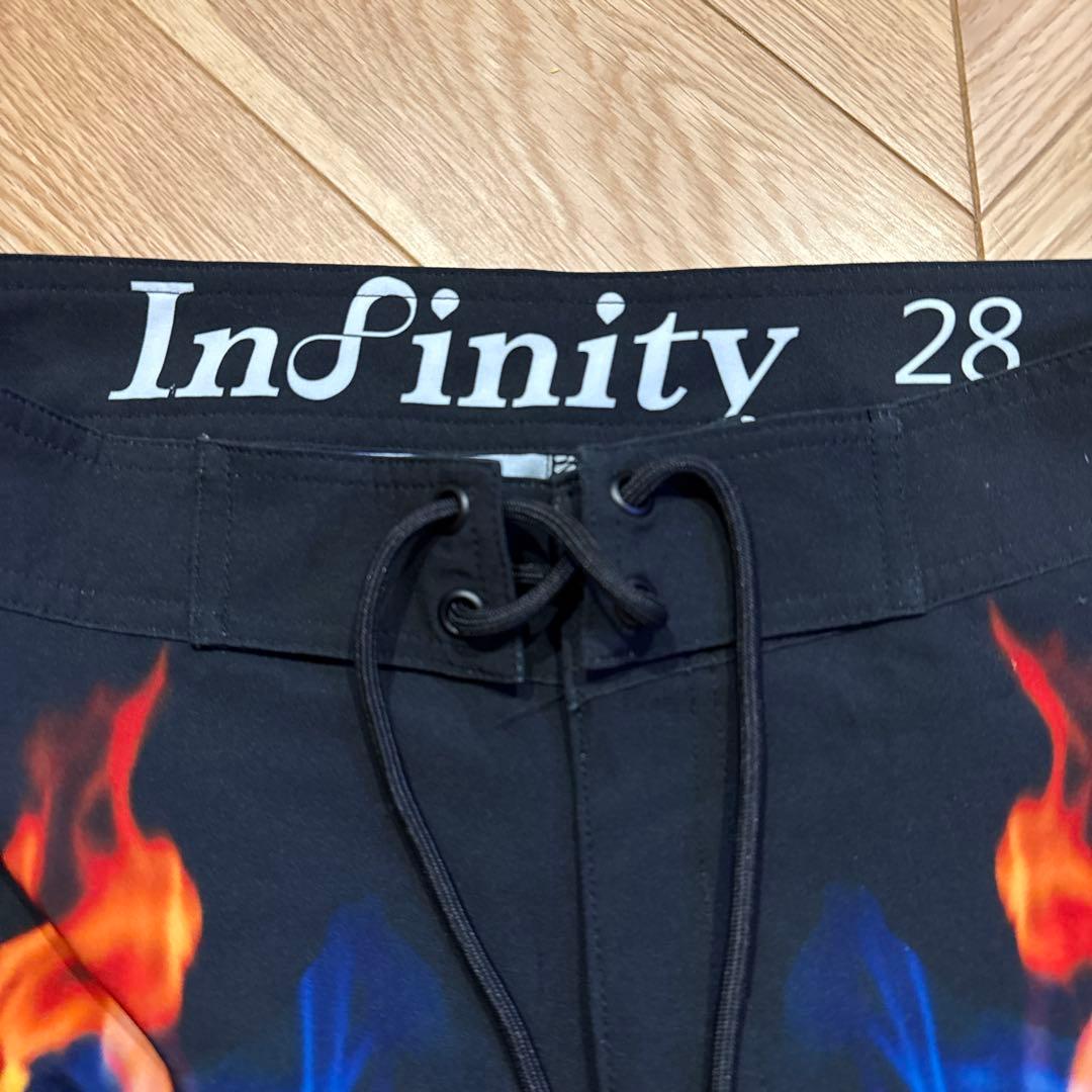 インフィニティ INFINITY フィジーク サーフパンツ 上里譲28 - メルカリ