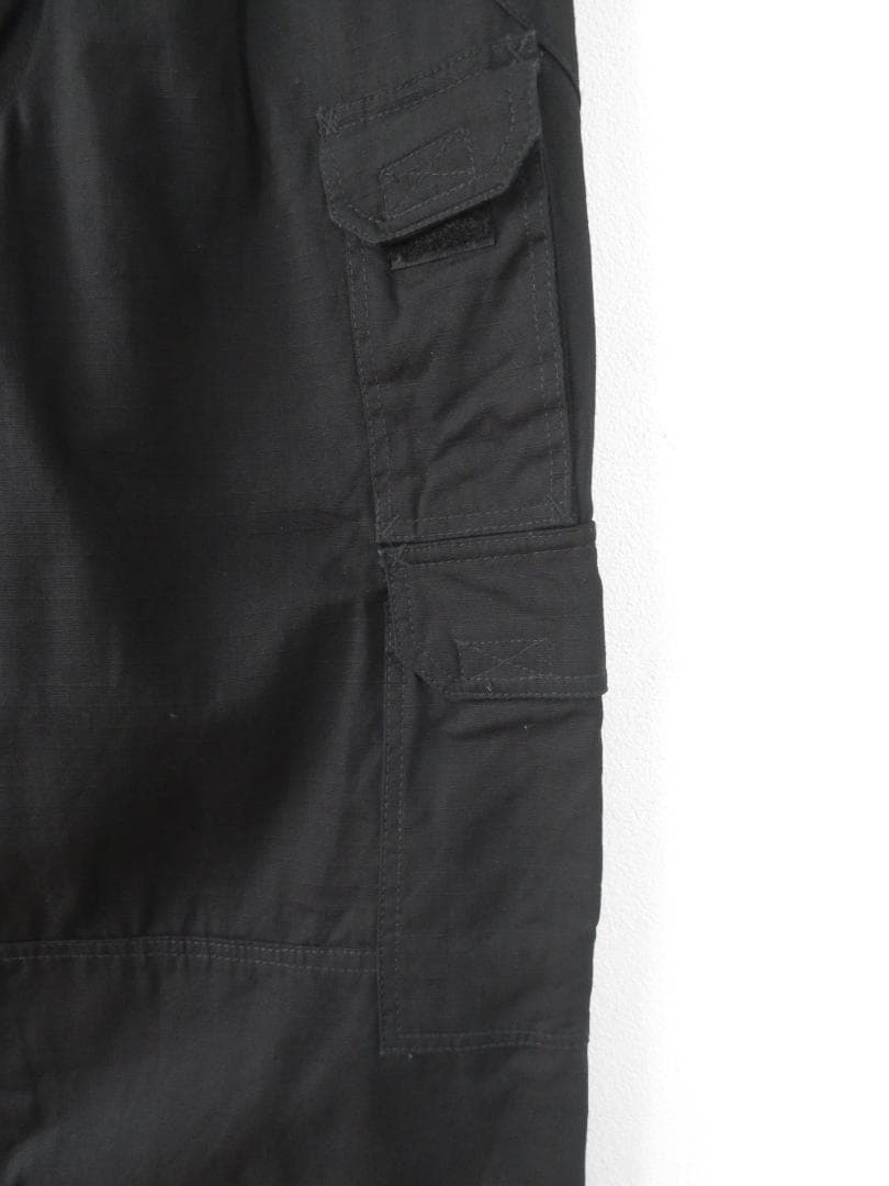 バイオハザード レオン アサルトパンツ カプコン 黒 M カーゴパンツ