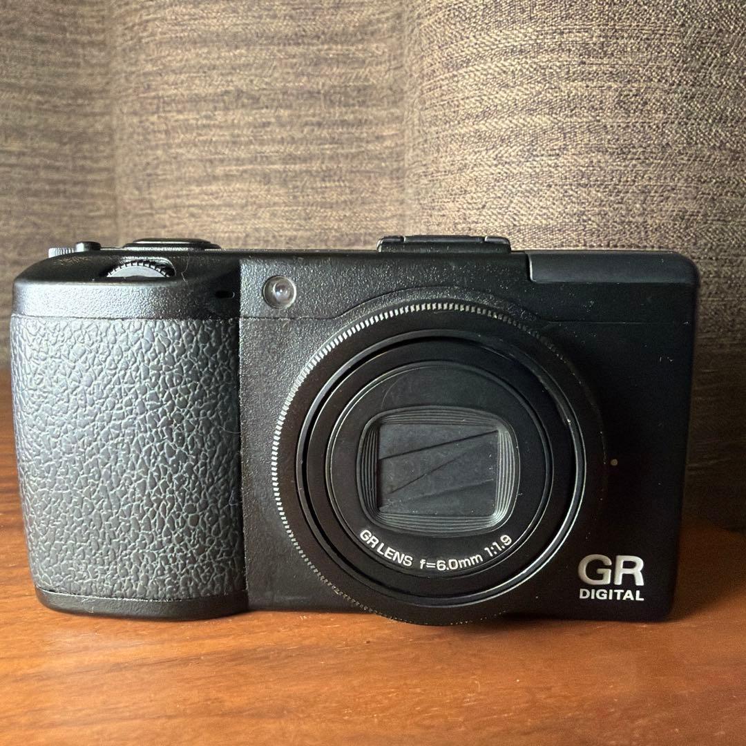 RICOH GR DIGITALⅢ コンパクトデジタルカメラ リコー GR DIGITAL III 価格比較 - 価格.com