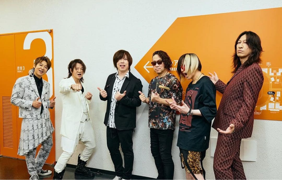 特典付】GLAY HISASHI ALLROUND コラボ Tシャツ - メルカリ