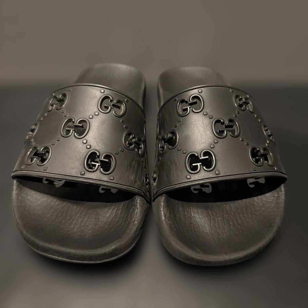 K*m様 GUCCI ブラック スライドサンダル GGロゴ 楽天市場】GUCCI グッチ スライドサンダル 770801 J8710 メンズ