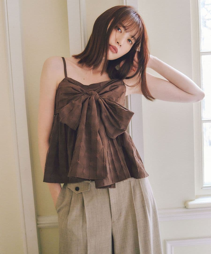 完売色 新品タグ付 ココディール リボンペプラムジャカードキャミ