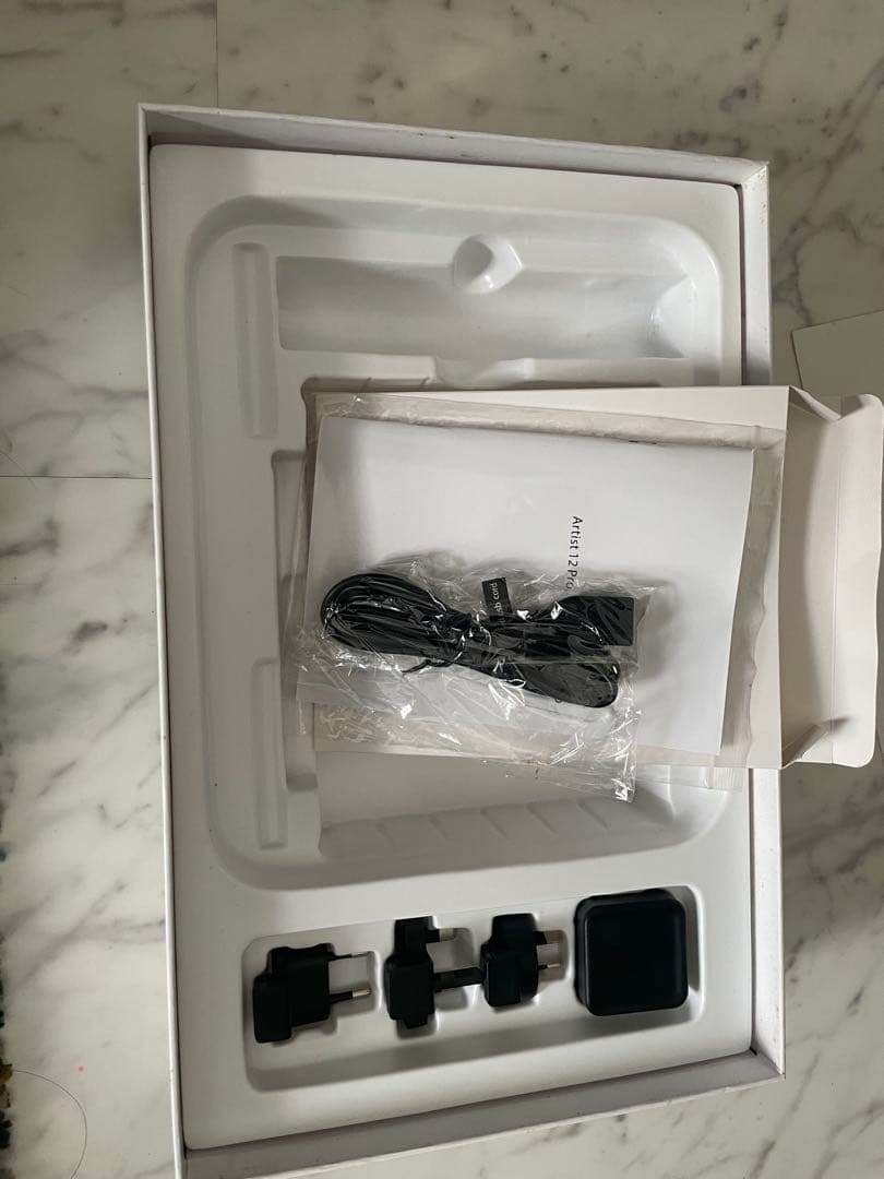 【コムギ】XP-PEN Artist 13.3Pro 【中古】