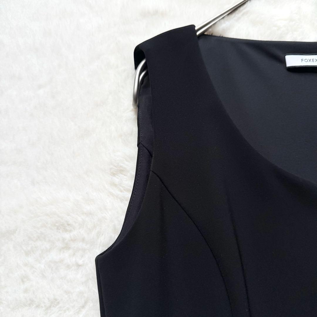 美品】フォキシーニューヨーク ノースリーブワンピース フロントジップ