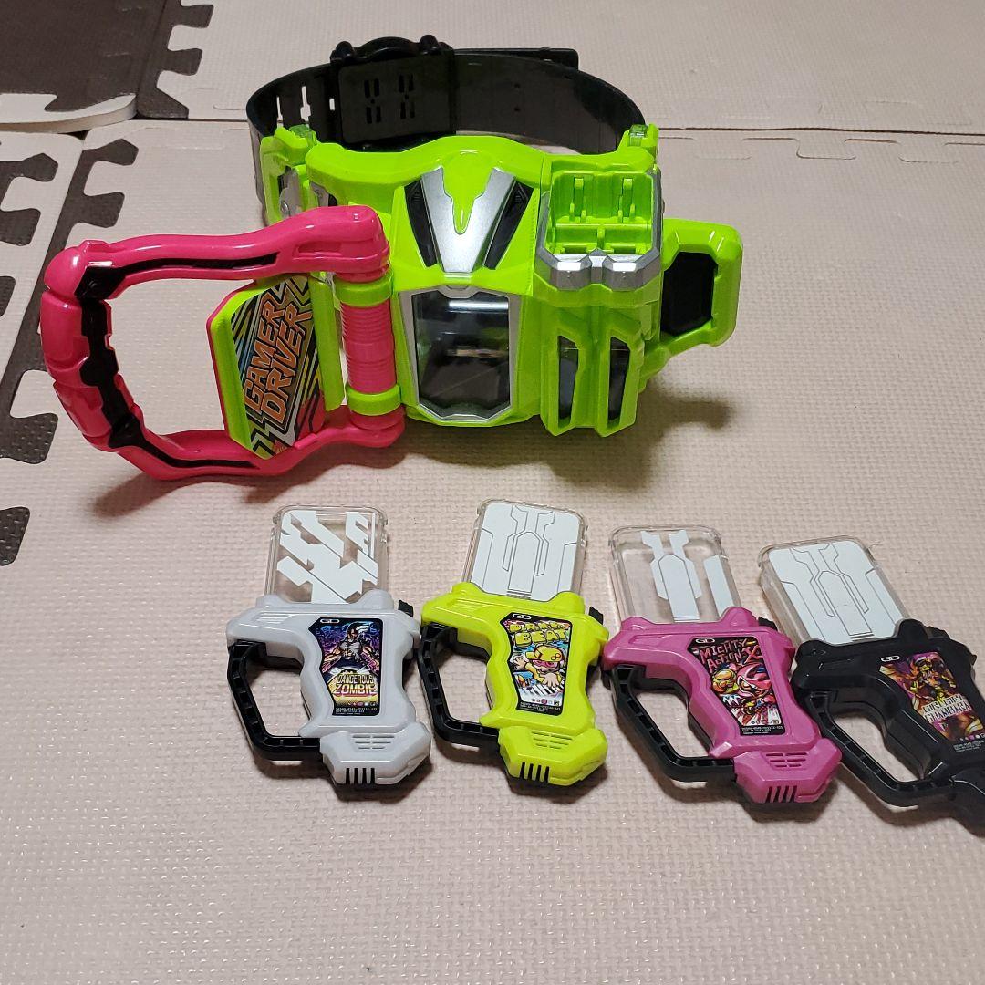 仮面ライダーエグゼイド ベルト&ガシャットセット - メルカリ