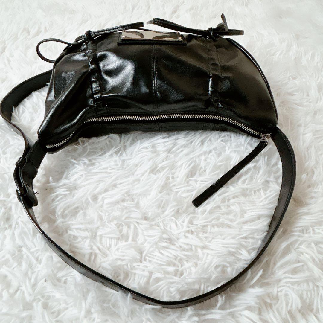 matin kim リボン バッグ ワンショルダー ハーフムーン black - メルカリ