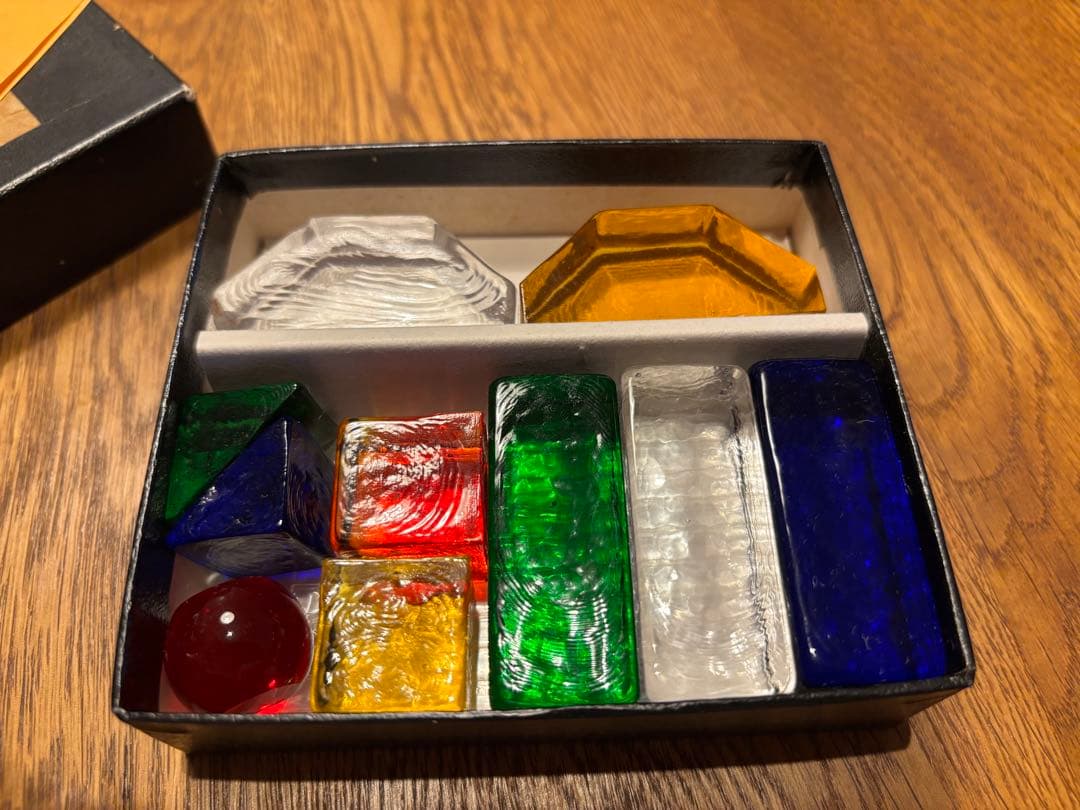 ブルーノ・タウト『ガラスの家の玩具』ガラスの積木 - メルカリ