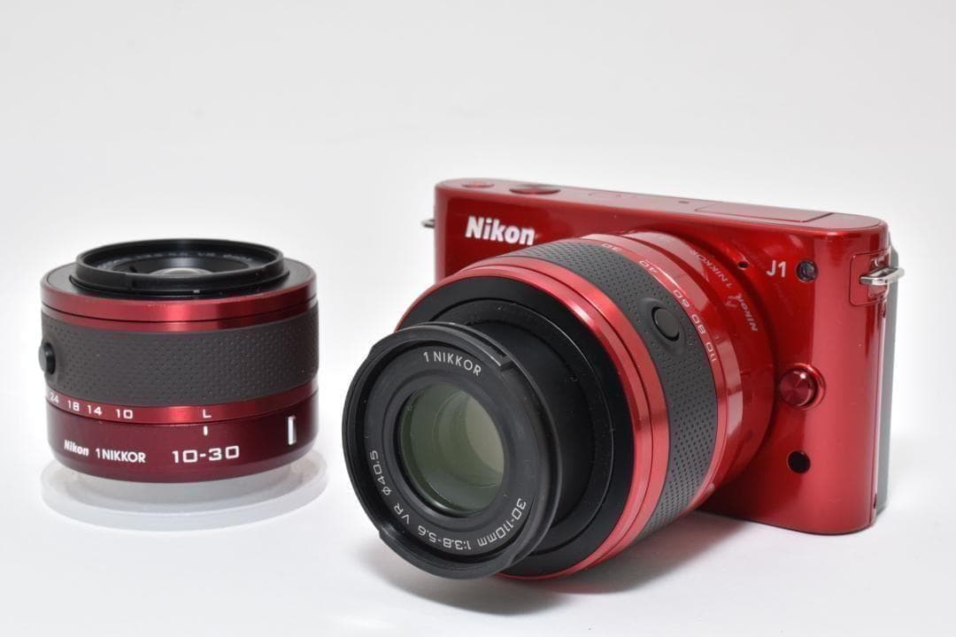 □ 美品 □ ニコン Nikon1 J1 ダブルズームキット 安心の動作確認済品