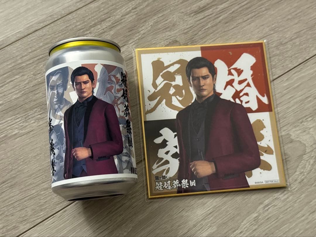 龍が如く 冠婚葬祭展 峯義孝 特典色紙 コラボ缶ステッカー - メルカリ