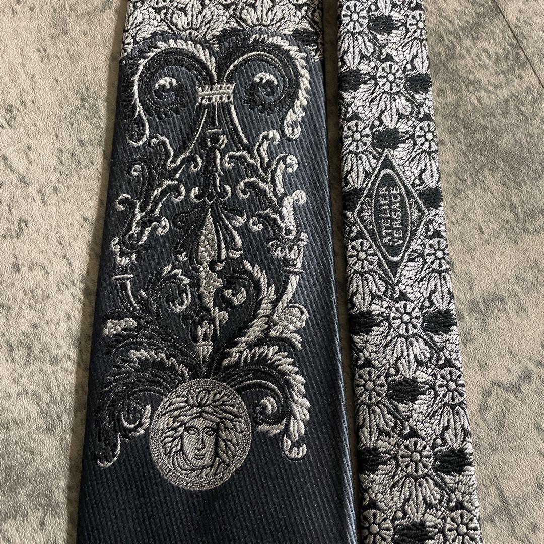 極美品 Apollo特注VERSACE ネクタイ 極上ウール ダブルスーツ - メルカリ
