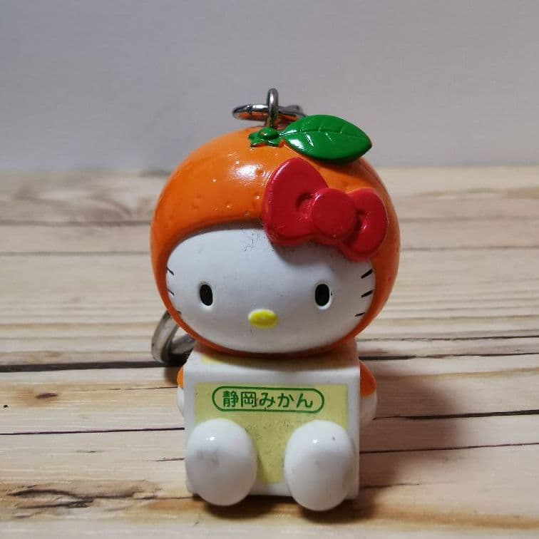 ご当地キティ (静岡限定) キーホルダー 静岡みかん - メルカリ