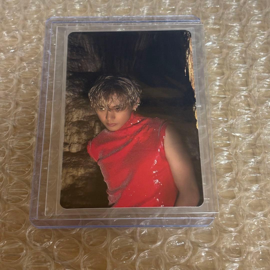 BTS V layover ユニバ 特典 ラキドロ トレカ テテ JPFC ① - メルカリ