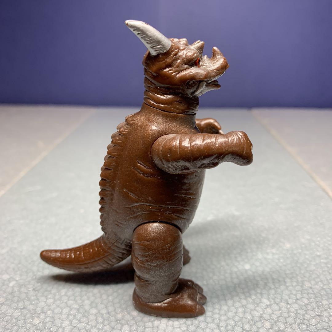 パゴス ブルマァク魂 復刻版ソフビ - メルカリ