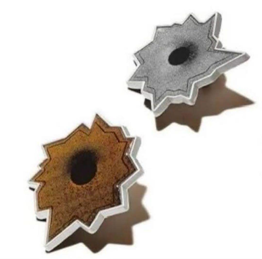 Supreme Bullet Hole Pin Nate Lowman セット - メルカリ
