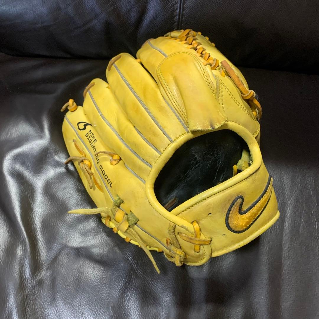 NIKE 川上憲伸モデル 軟式投手用グローブ - メルカリ