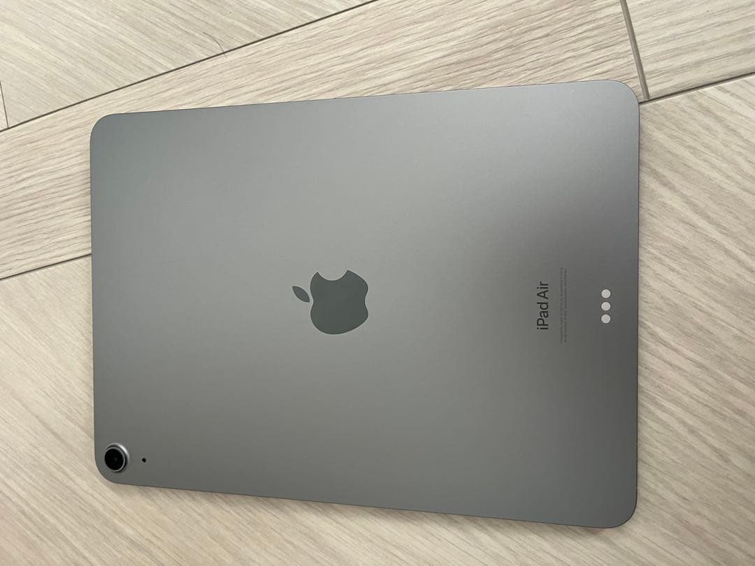 し*け様 Apple iPad Air スペースグレー M2 11インチ　125 11インチiPad Air（M2）Wi‑Fi 256GB - スペースグレイ [整備済製品