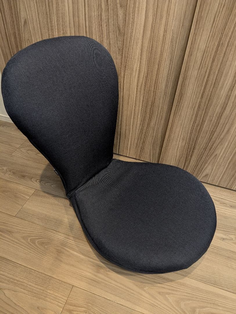 【美品】 &MEDICAL アンドメディカル ストレッチチェア 座椅子　ネイビー &MEDICAL（アンド メディカル）ストレッチ チェア ネイビー｜5%point