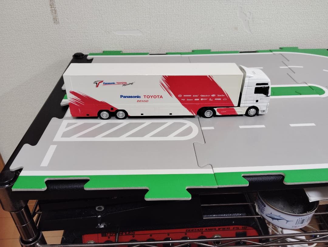 KYOSHO RCトランスポーター 1/64 教習所マップ - メルカリ