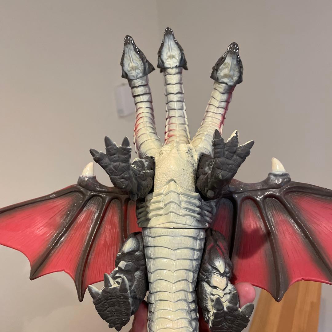 デスギドラ ソフビ 貴重 - メルカリ