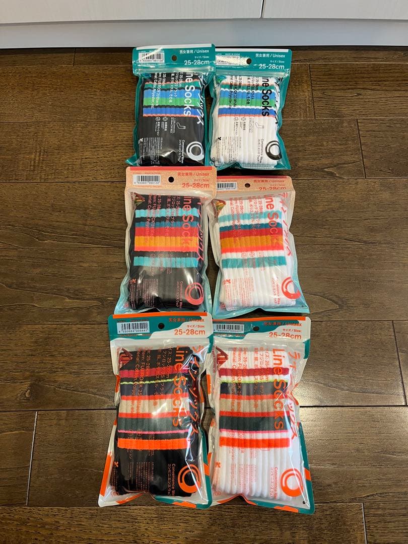 新品】23点セット ファミマ ラインソックス - メルカリ