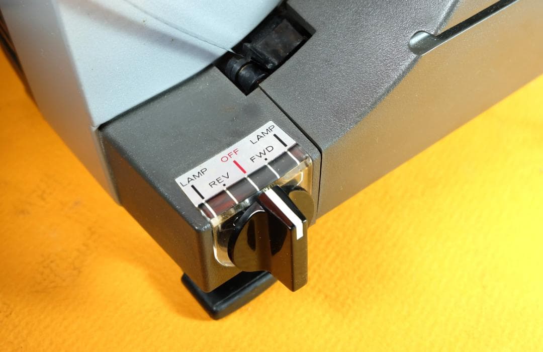 昭和レトロ　希少　完動品　Sankyo Dualux 2000H 映写機