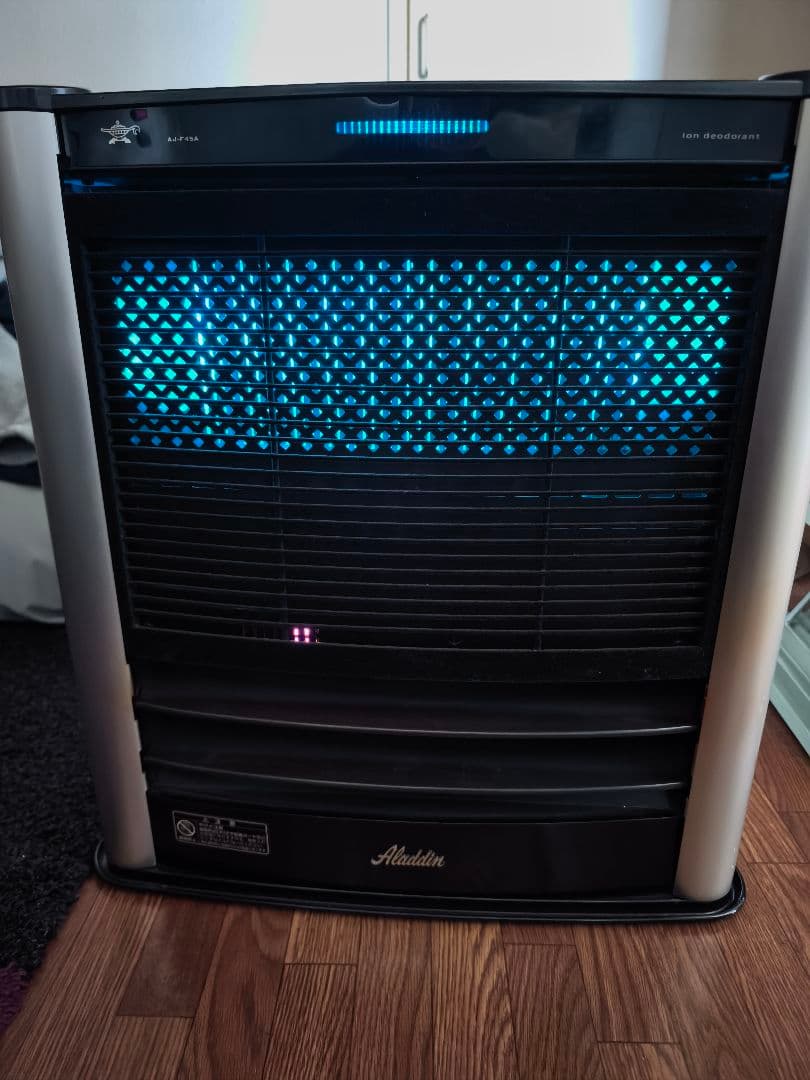 Aladdin 石油ファンヒーター AJ-F45A - メルカリ