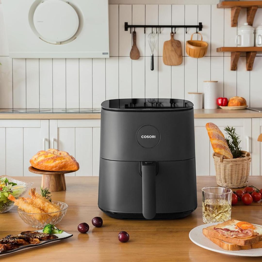 ノンフライヤー 4.7L 大容量 家庭用 電気 エアフライヤー 最高温230℃