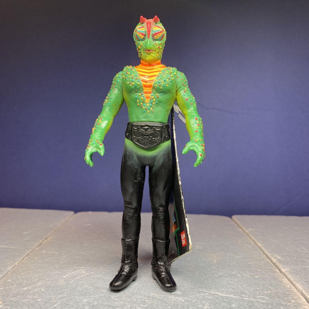 仮面ライダー 怪人シリーズEX 死神カメレオン ソフビ - メルカリ