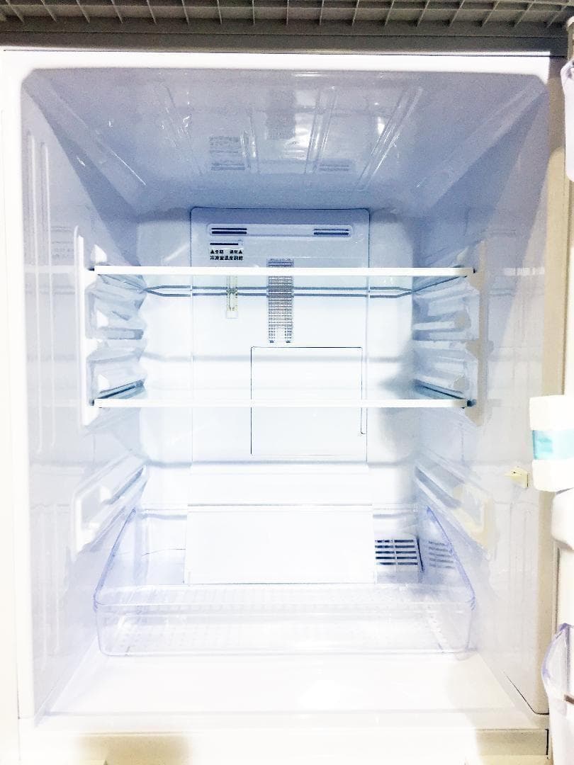 送料無料☆2017◇中古☆SHARP 137L 冷蔵庫【SJ-D14C-W】 - メルカリ