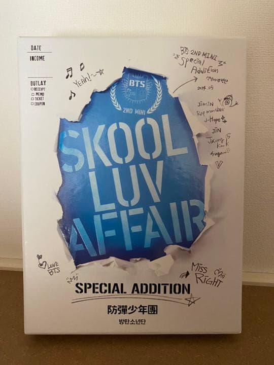 BTS  skool luv affair  リパッケージ Amazon.com: Big Hit Entertainment BTS Bangtan Boys - [Reissue