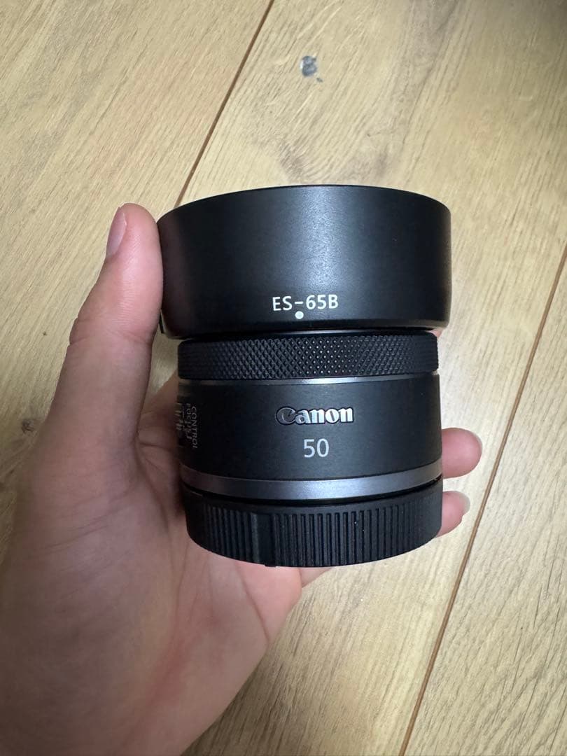 Canon 50mm レンズ ES-65B フード付き RF canon 楽天市場】レンズフード ES-65B 互換 [ Canon RF 50mm F1.8 STM レンズ