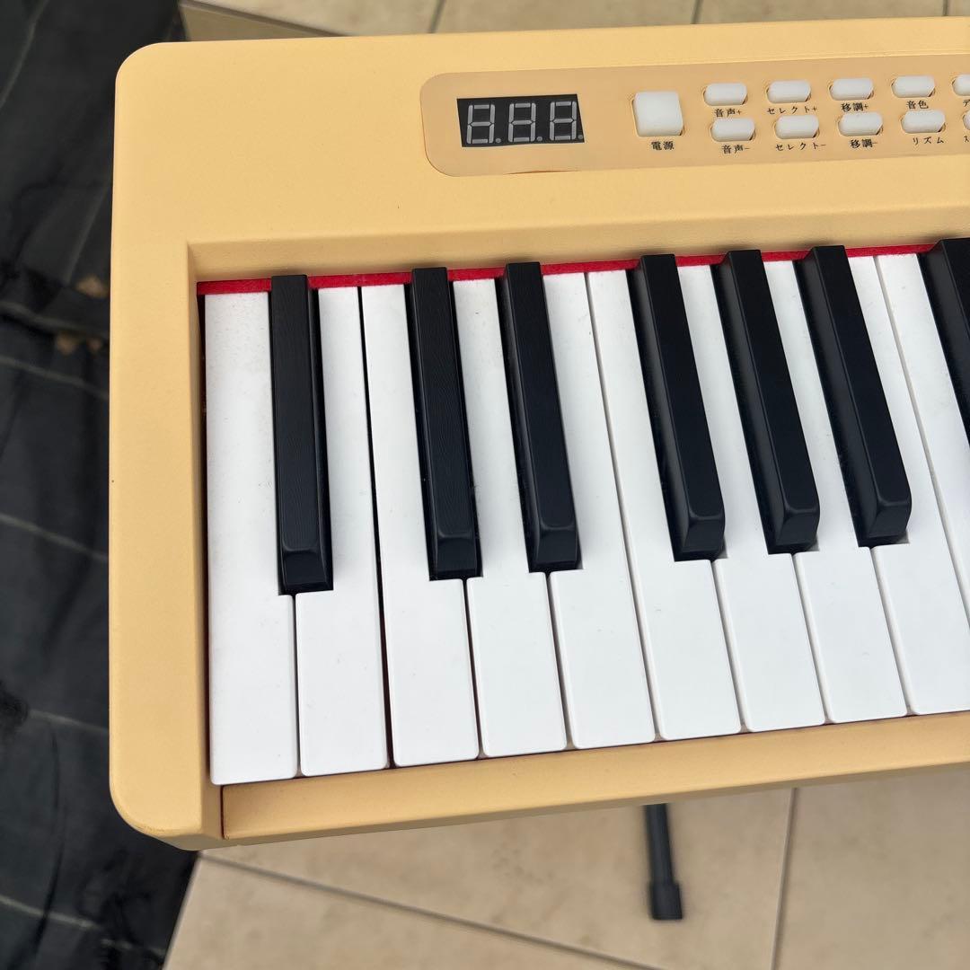 美品・スタンド、フットペダル付属】IKTMI 88鍵盤電子ピアノ BL-680