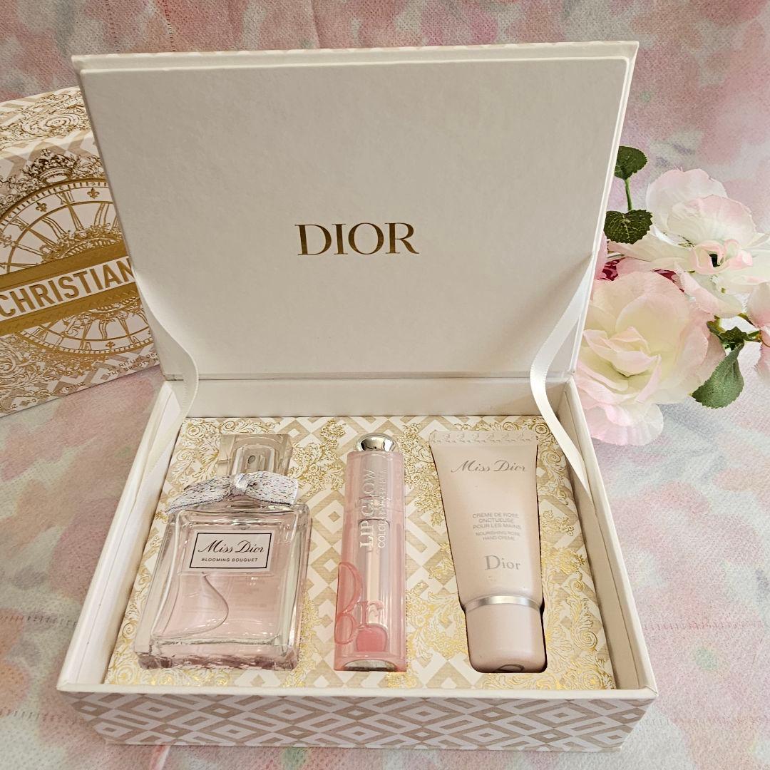 Dior ミスディオール クリスマスコフレ 2024 ブルーミングブーケ