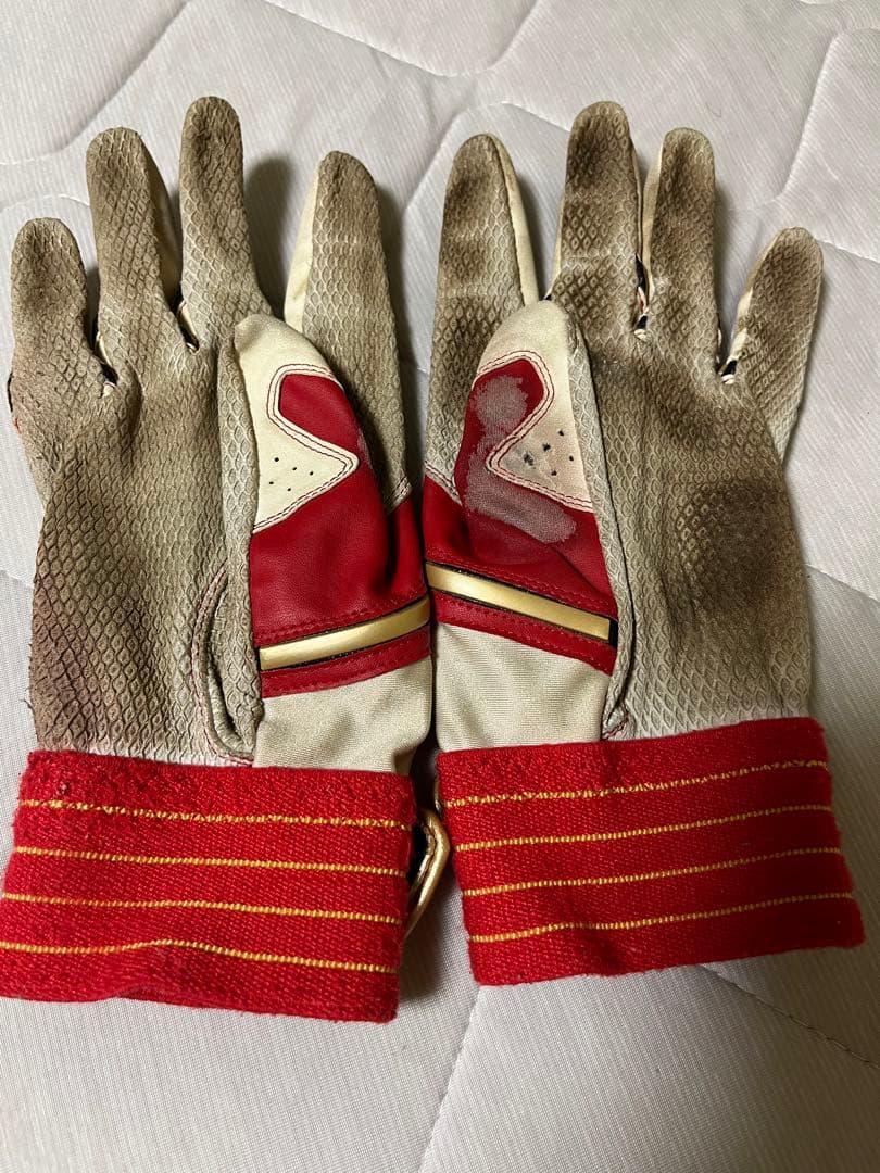 現 カブス 鈴木誠也選手 実使用バッティンググローブ - メルカリ