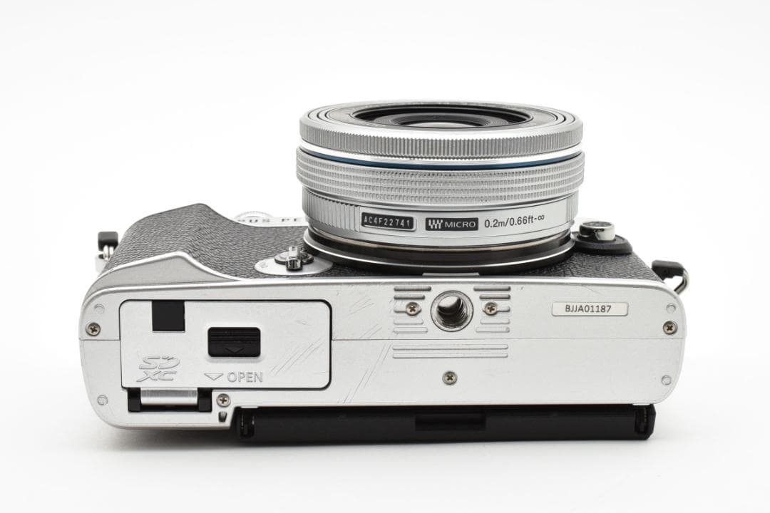 デジタルカメラ OLYMPUS PEN E-P7+14-42mm F3.5-5.6 #2570