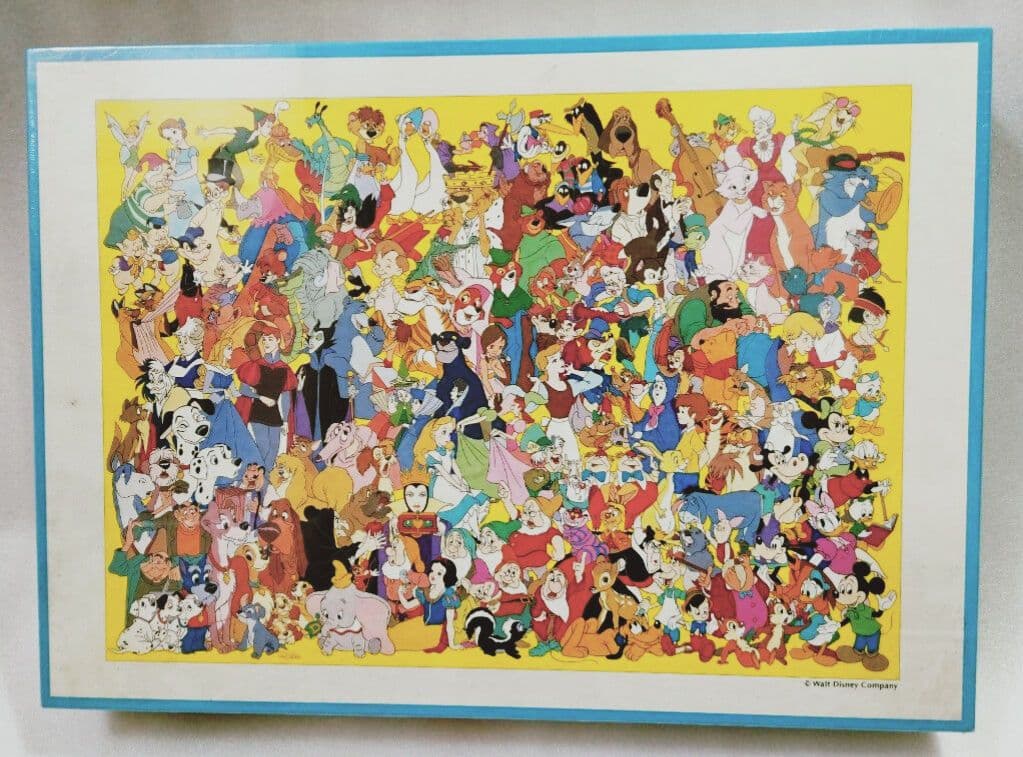 ディズニーキャラクター162大集合 ジグソーパズル2000ピース - メルカリ